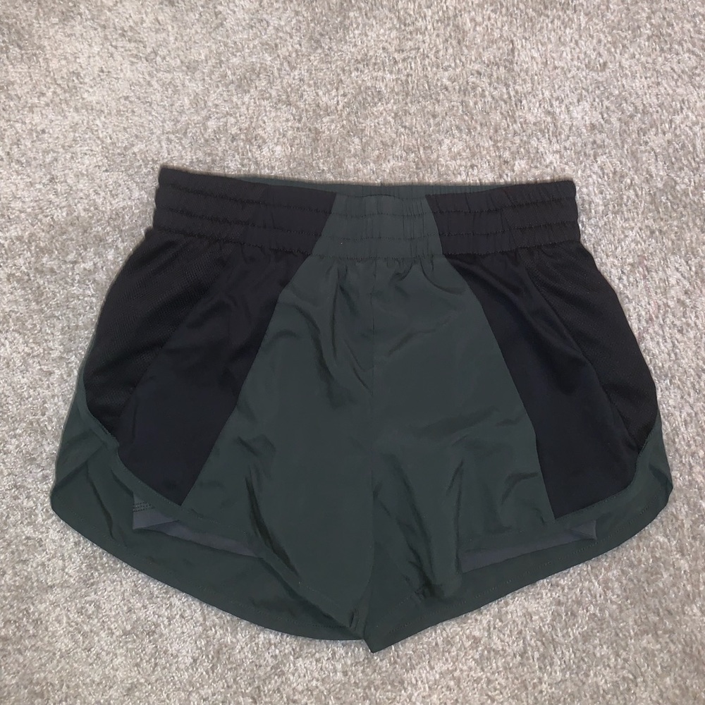 Avia Dark Green & Black athletic shorts size XS - Picture 2 of 5
